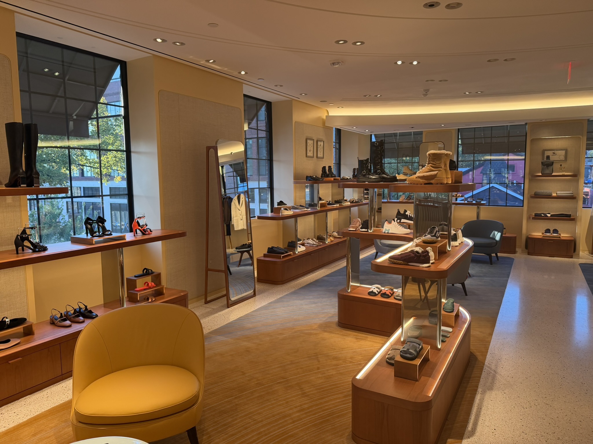 Hermès · Nashville · Sales floor
