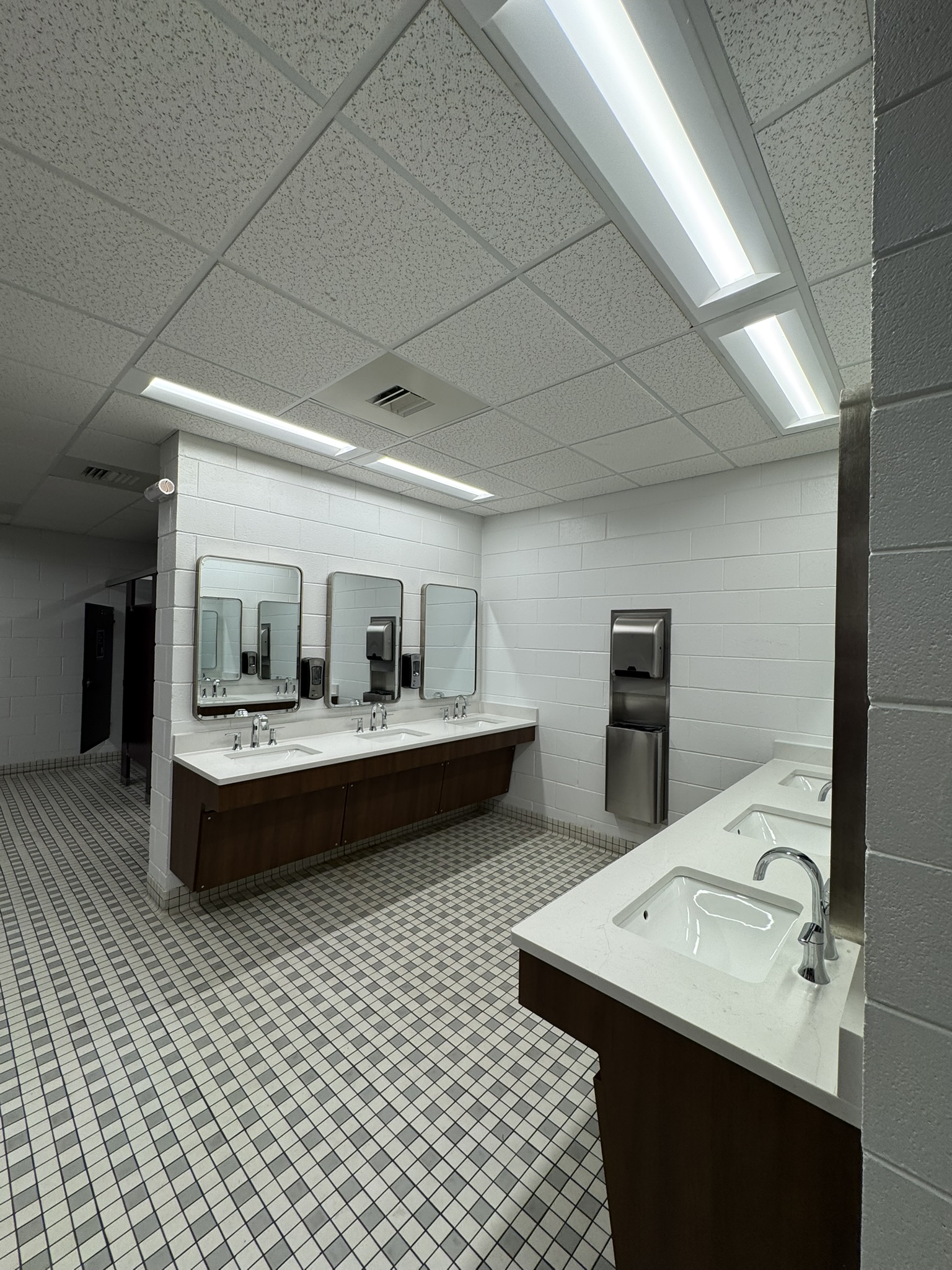 High Point University · Restroom finishes